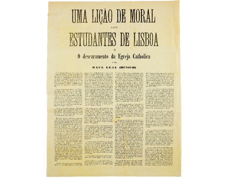 LIVROS, FOTOGRAFIAS E MANUSCRITOS