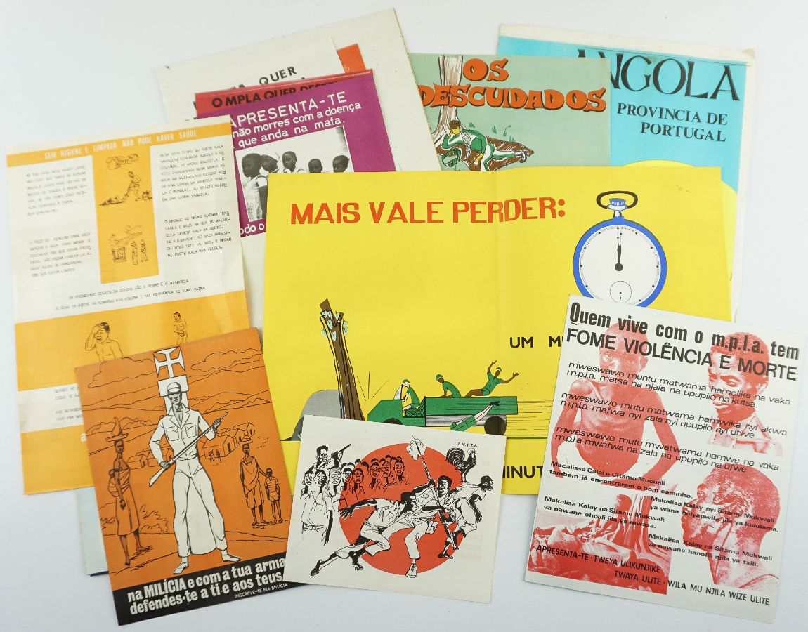 Colecção de Cartazes Propaganda Colonial