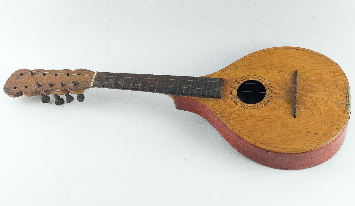 Guitarra Portuguesa