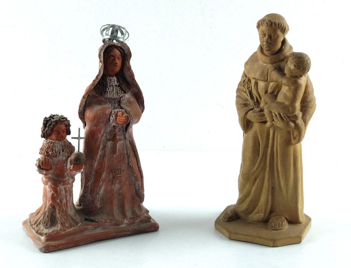 Duas Esculturas Religiosas
