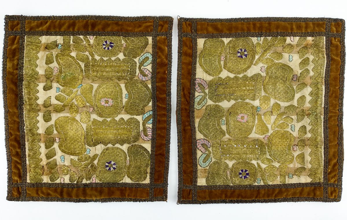 Três Bordados