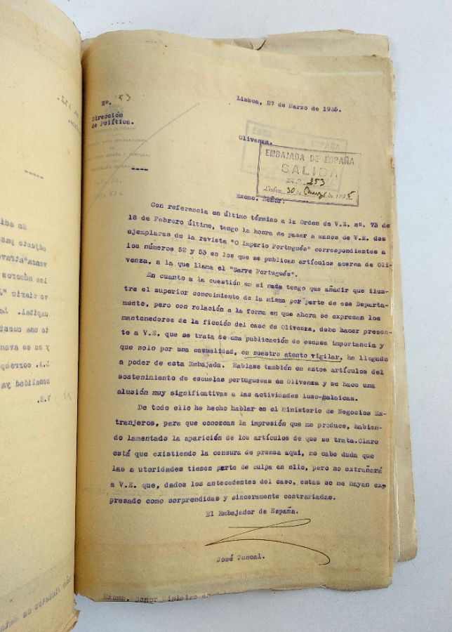 Importante dossier anos 30 sobre Olivença