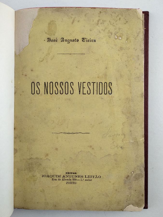 Livro pioneiro sobre Moda (1880)