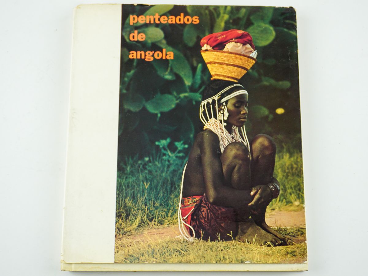 Penteados de Angola