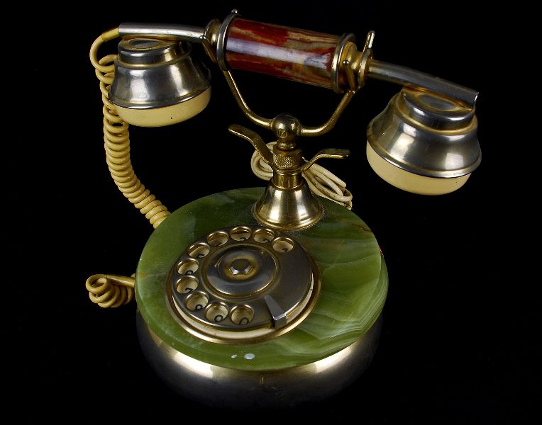 Telefone Italiano