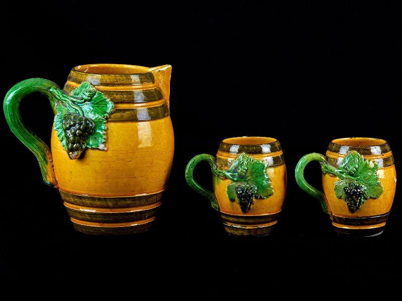 Conjunto de jarro com 2 canecas