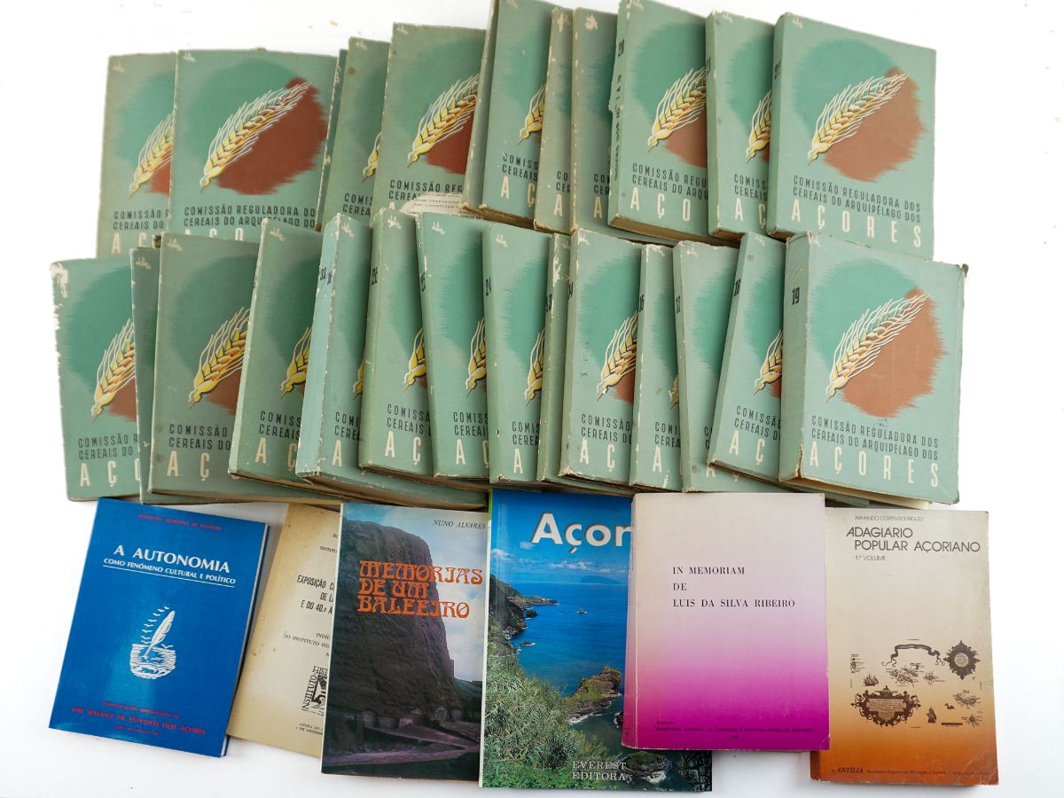 Açores, 26 Livros
