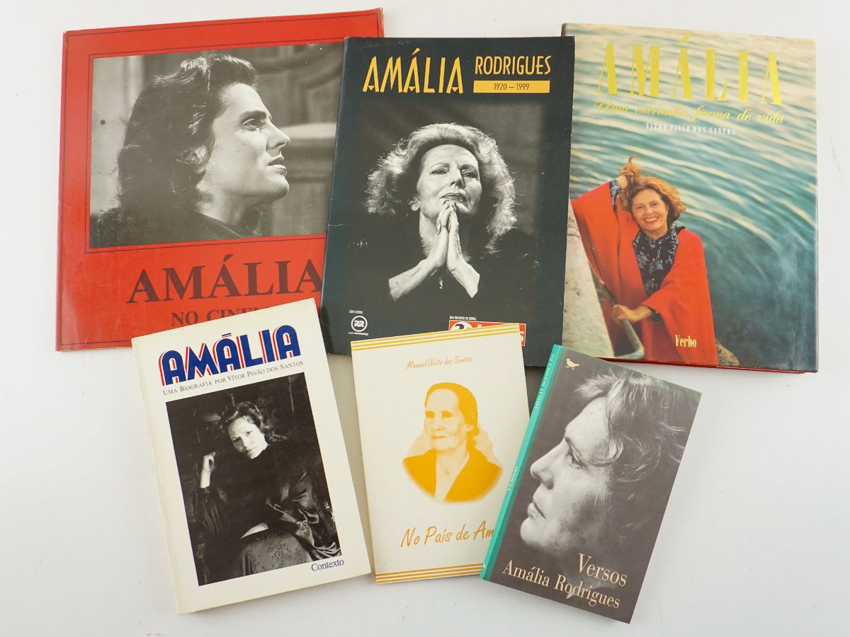 AMALIA RODRIGUES