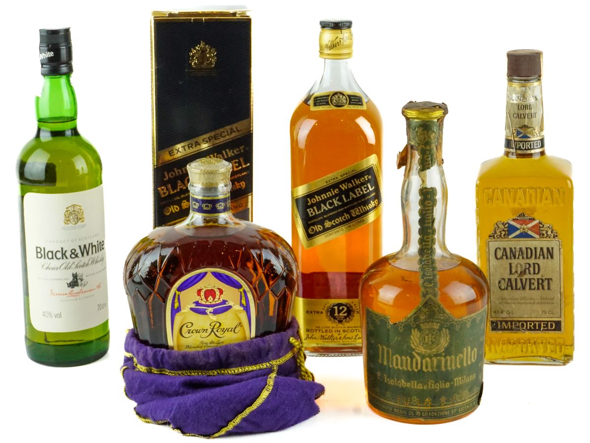 5 Garrafas de Alcool