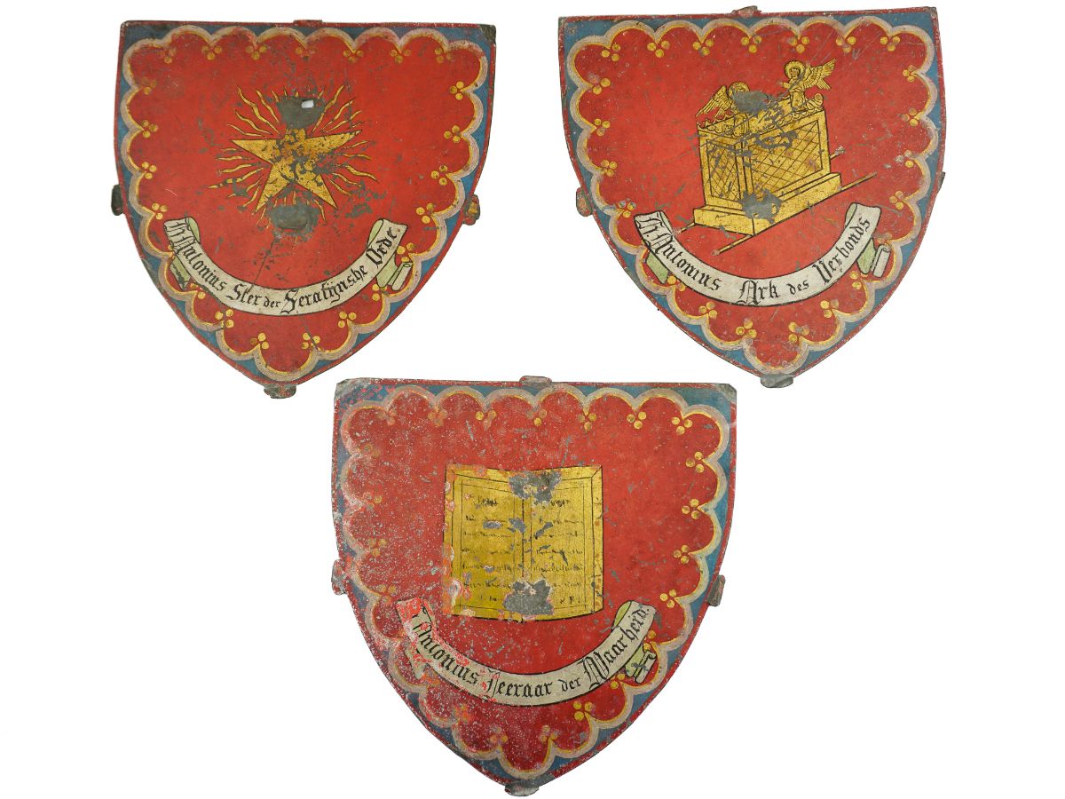 Escudos de Santo António