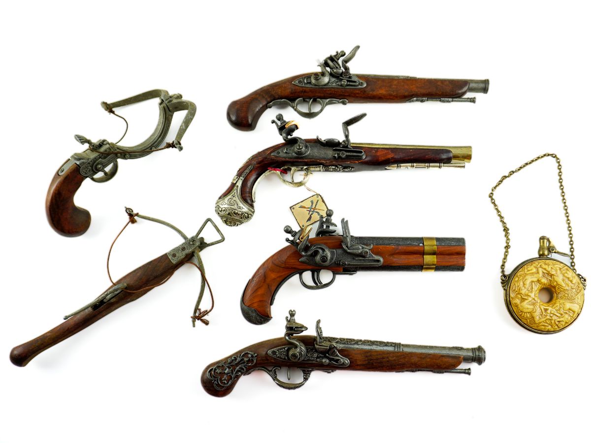 Conjunto de armas decorativas