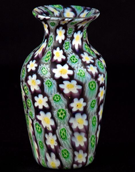 Pequena jarra