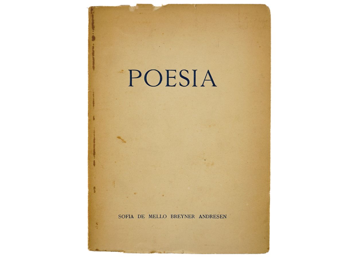 Sophia de Mello Breyner – primeiro livro da autora