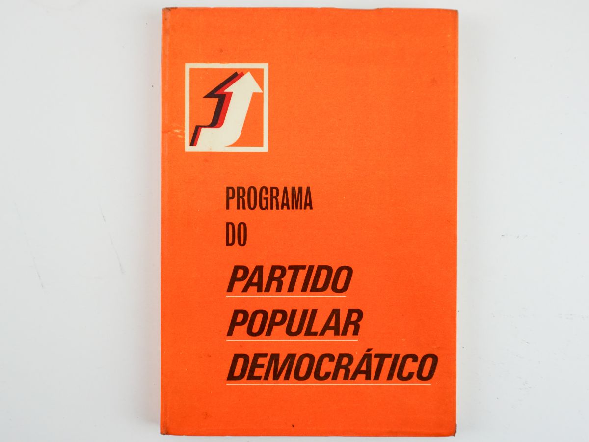 Programa do Partido Popular Democrático – Assinado pelos redactores
