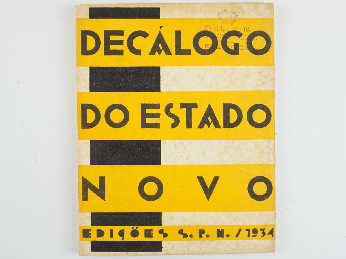 Decálogo do estado Novo