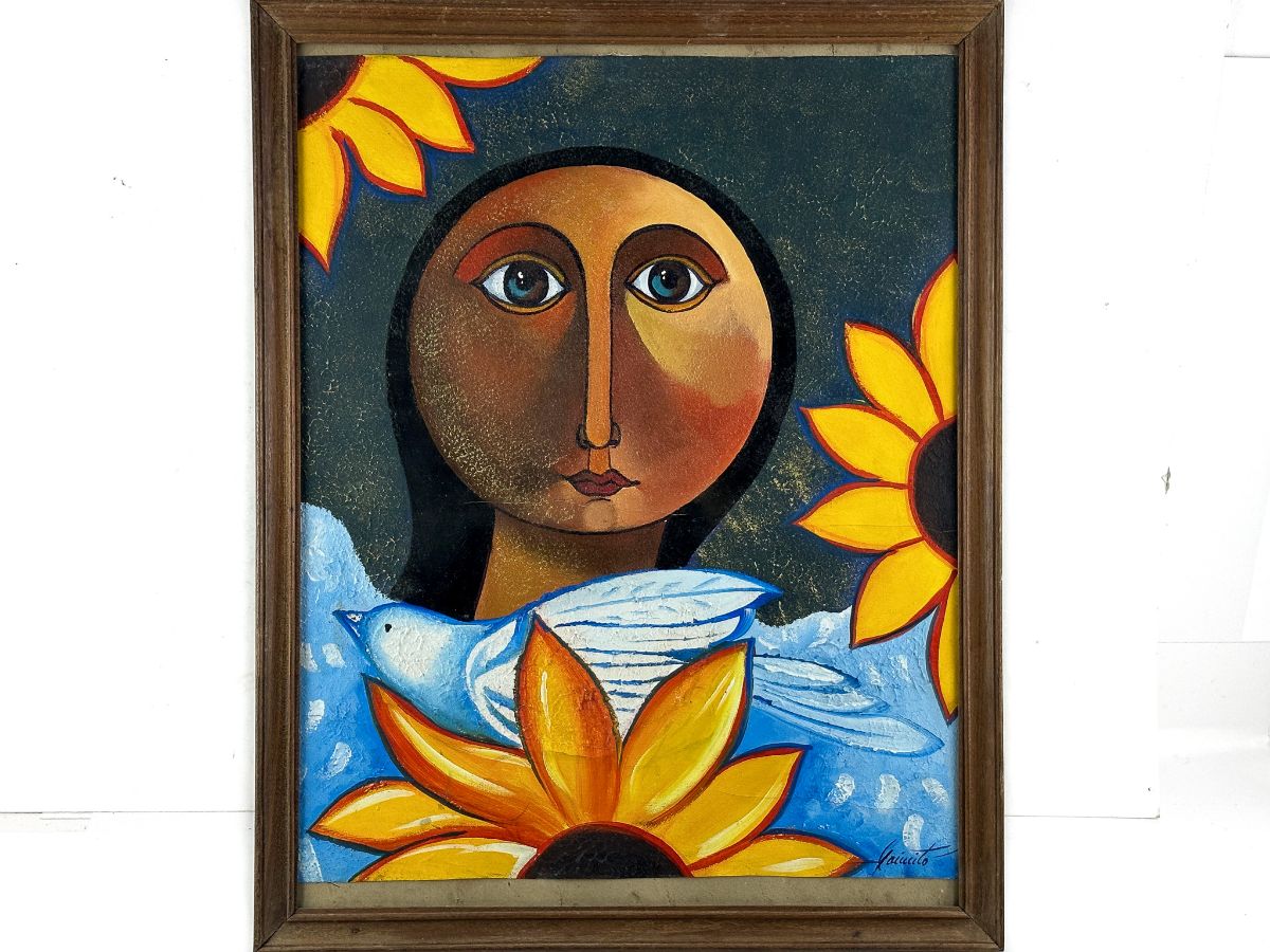 Figura feminina com pomba