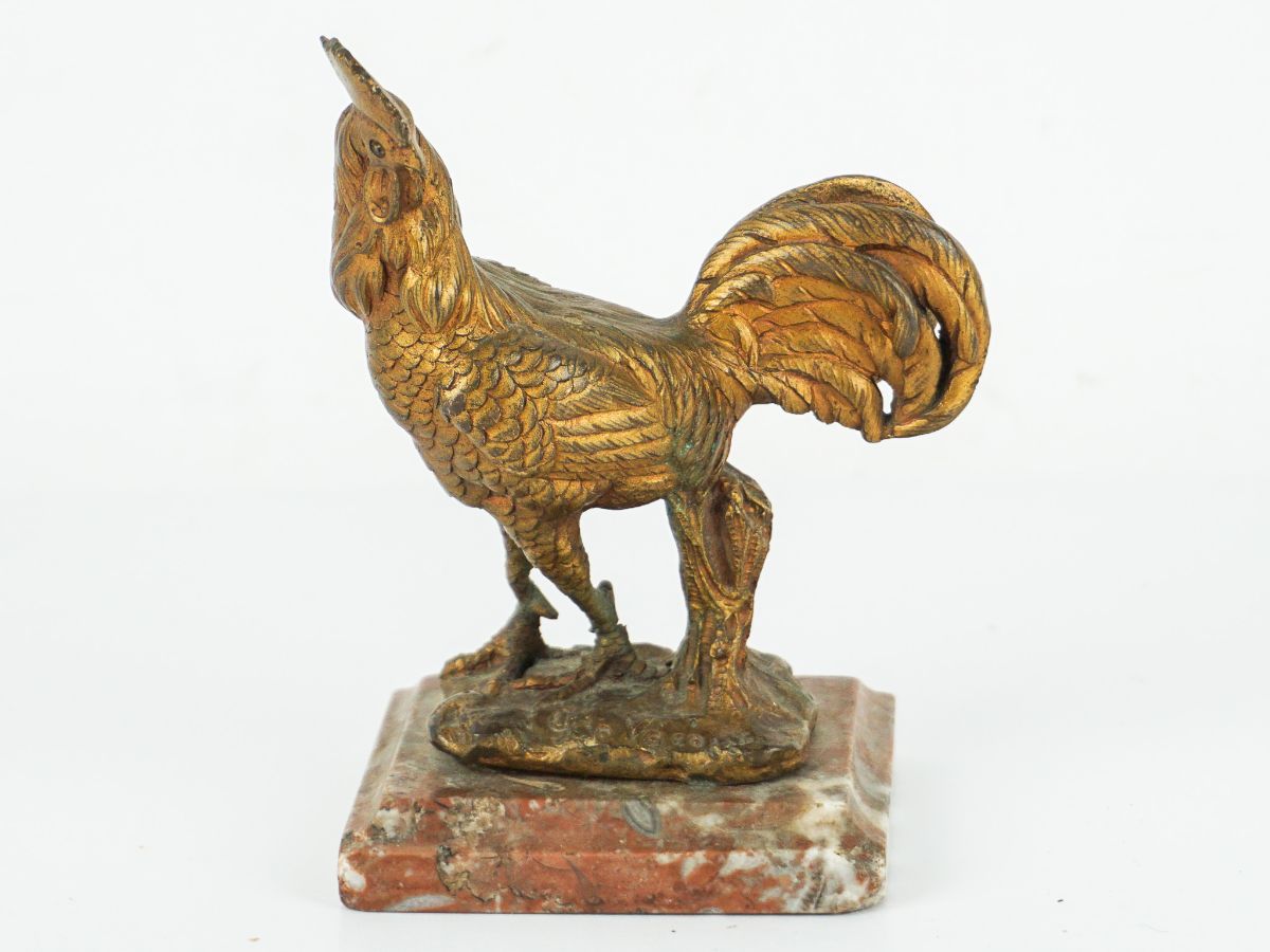 Escultura em bronze