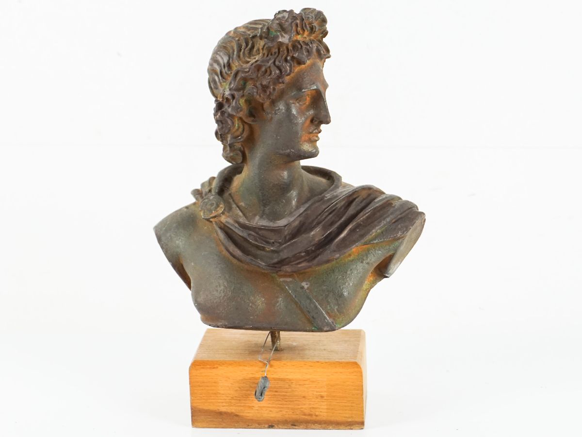 Figura feminina clássica