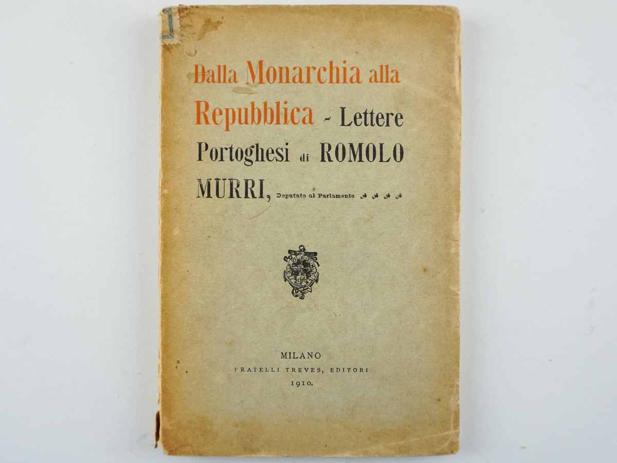Raro livro sobre a proclamação da República Portuguesa