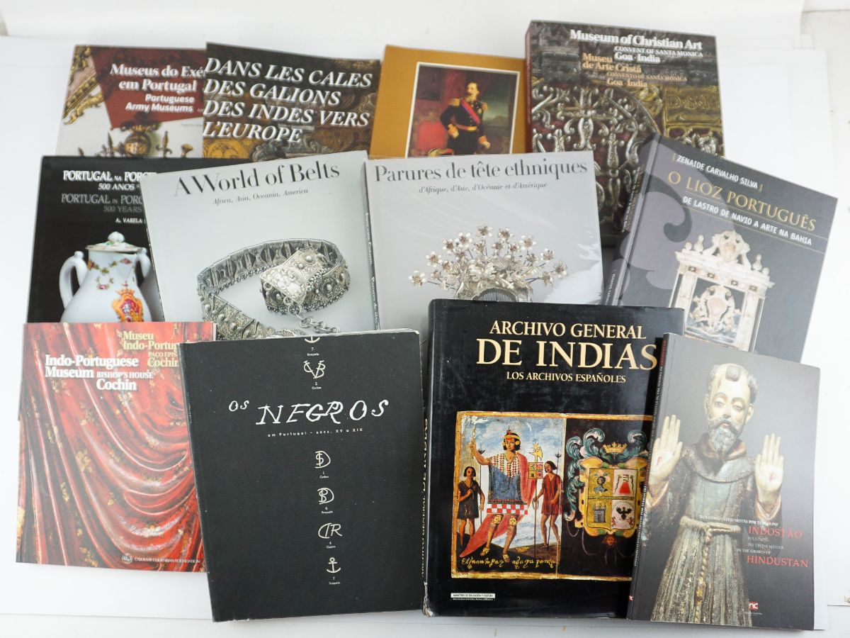 12 Livros diversos