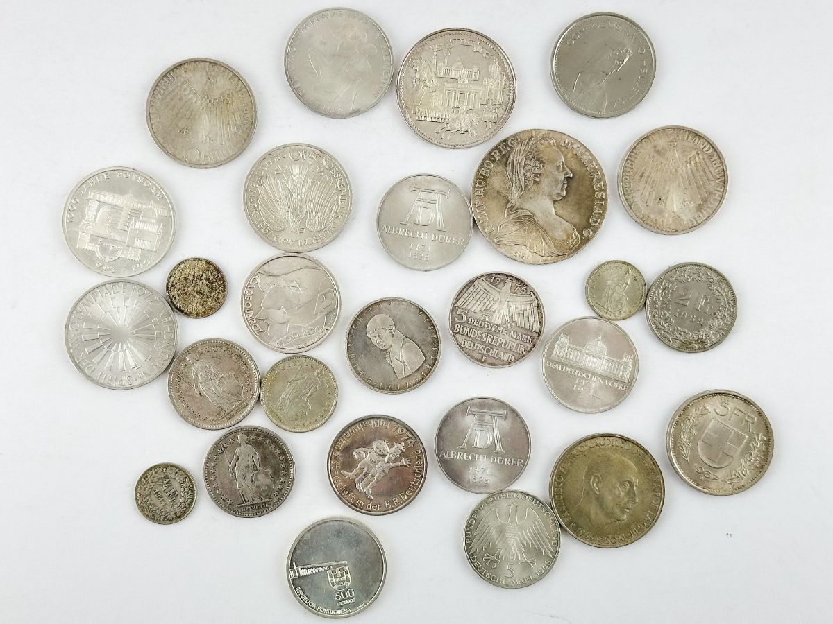 25 moedas em prata