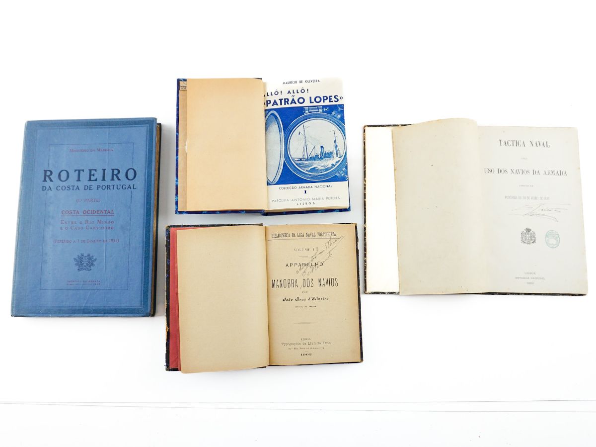 Marinha, 4 livros