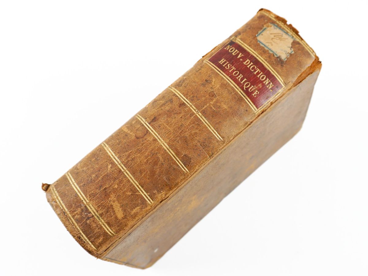 Novo Dicionário Histórico (1805)