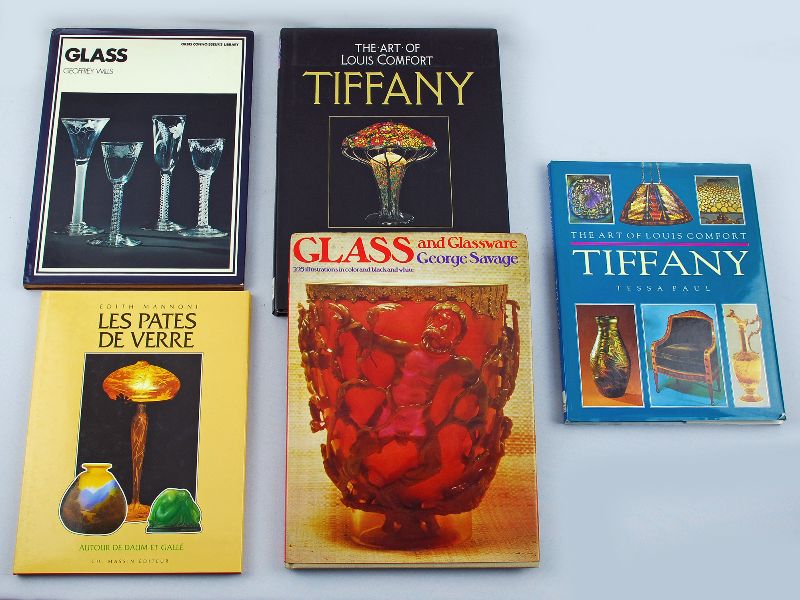5 Livros sobre vidro