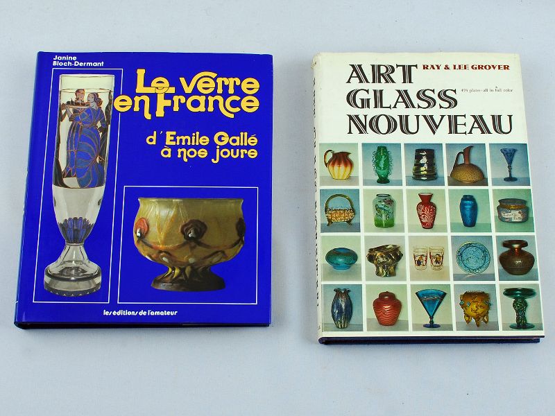 2 Livros sobre vidro