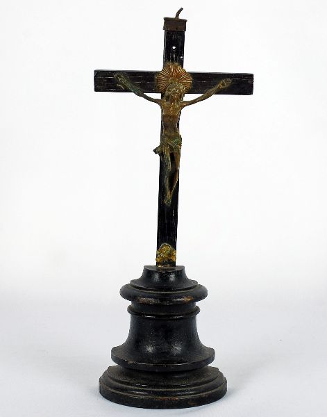Crucifixo em bronze