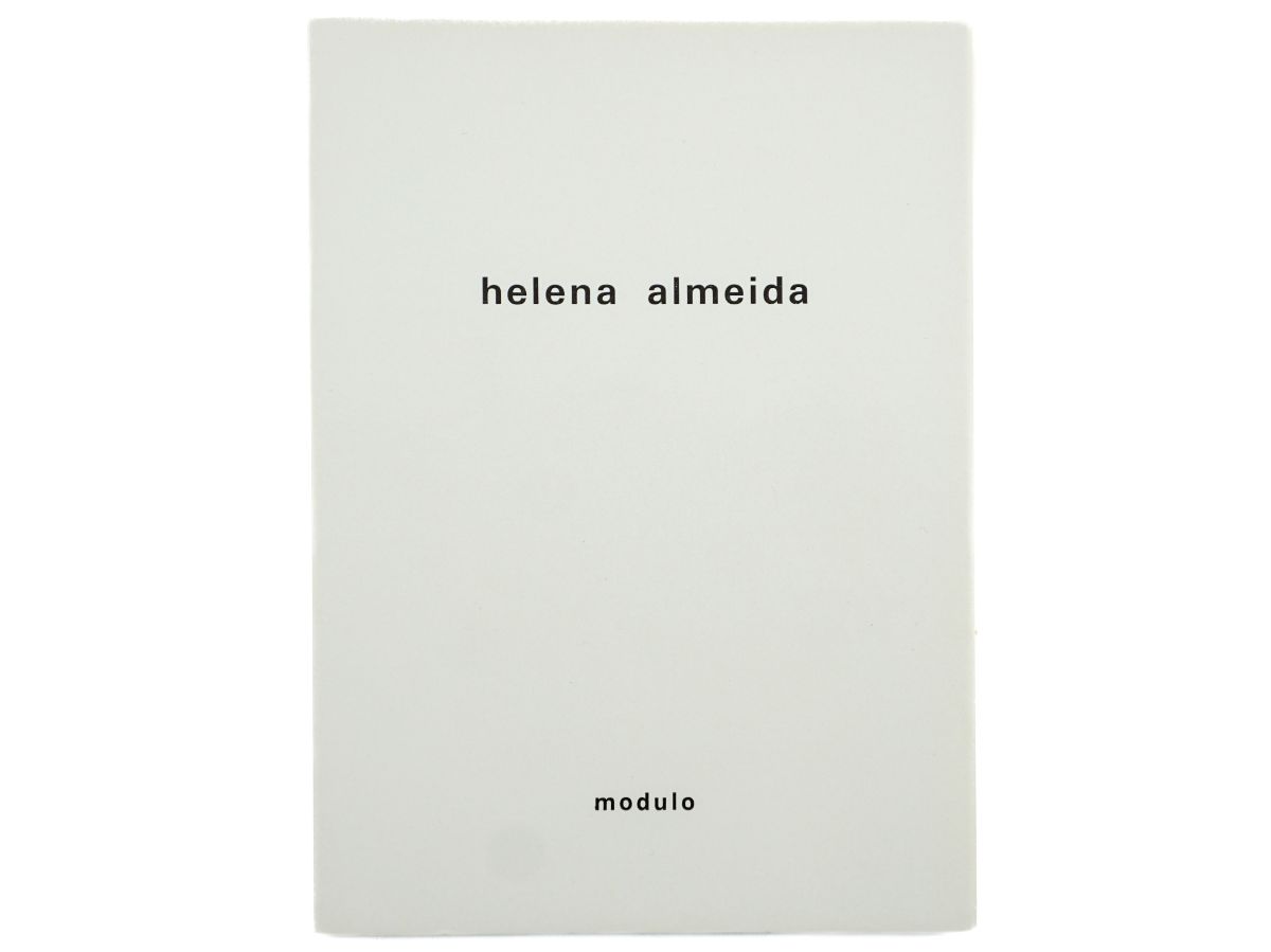Helena Almeida – livro de artista