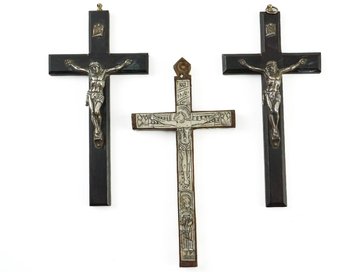 4 peças religiosas