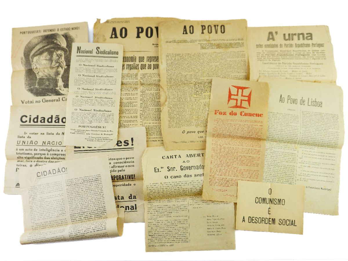 Doze panfletos políticos do Estado Novo 						