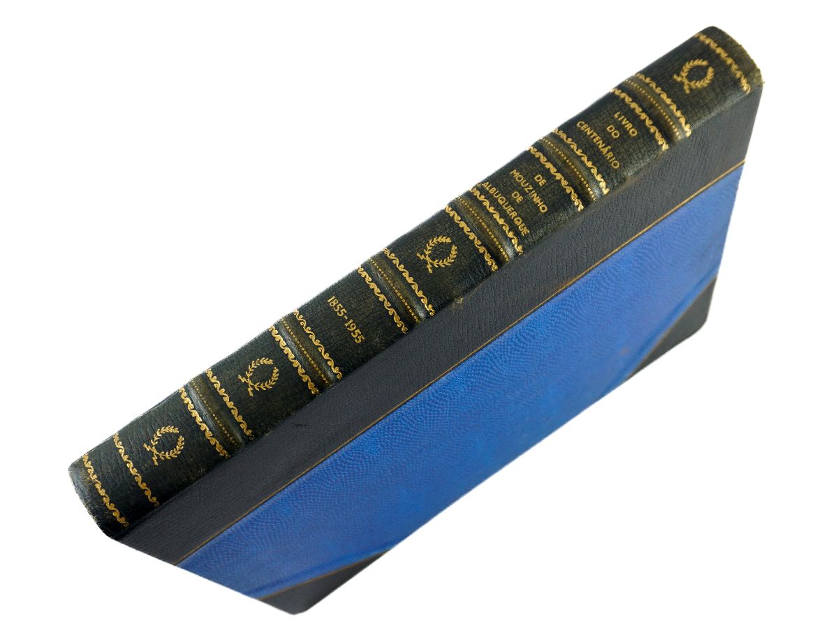 Livro do Centenário de Mouzinho de Albuquerque 1855-1955