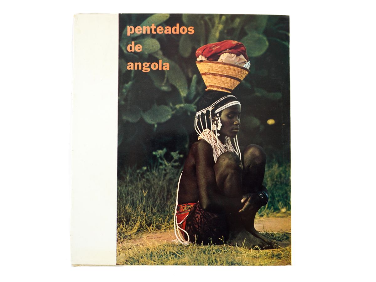 Penteados de Angola