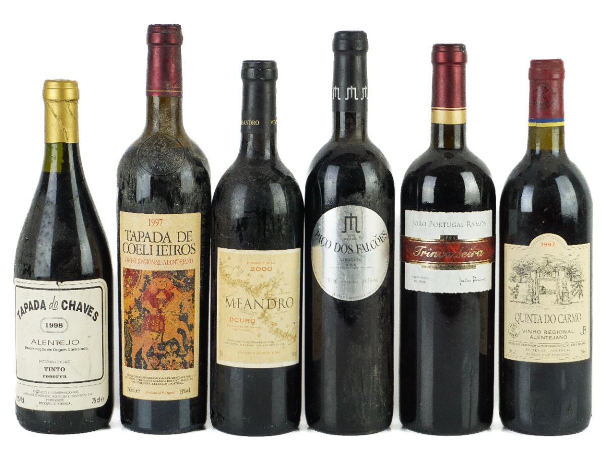 Lote de vinhos tintos portugueses selecionados -