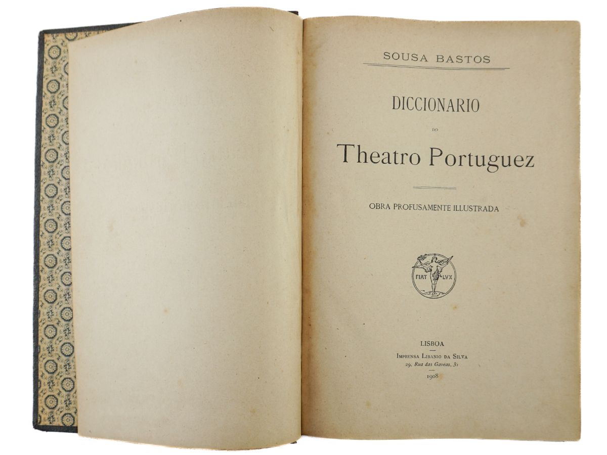 Diccionario do theatro portuguez