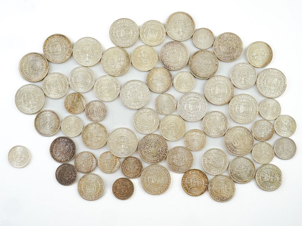58 Moedas portuguesas  