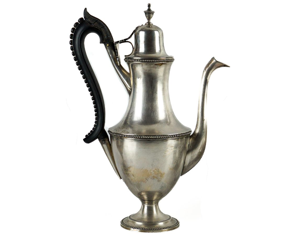 Cafeteira alta D. Maria I