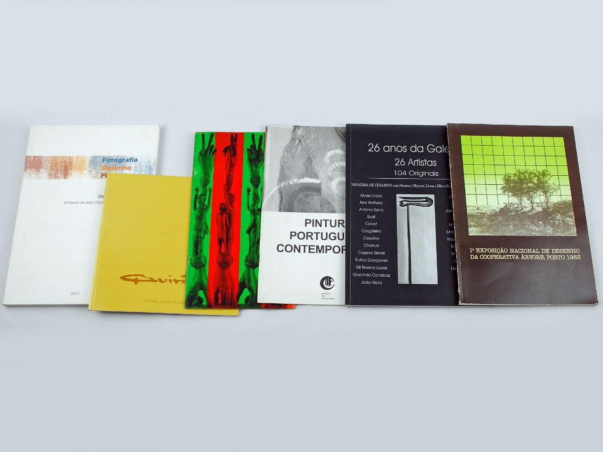 6 Livros /Catálogos