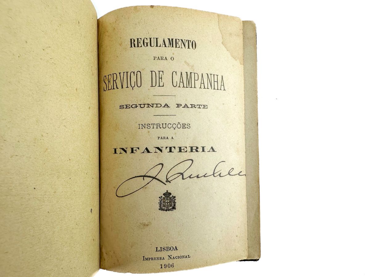 4 Livros de Regulamento Militar