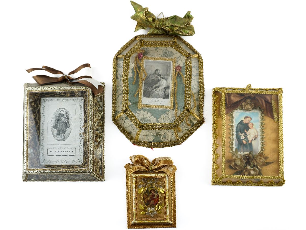 Conjunto de 4 registos