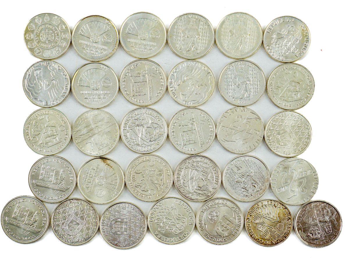 31 Moedas de 1000 escudos em prata