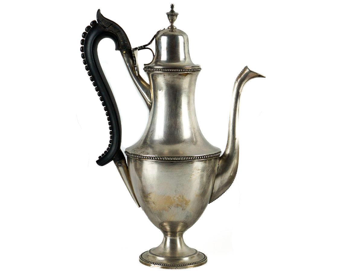 Cafeteira alta D. Maria I
