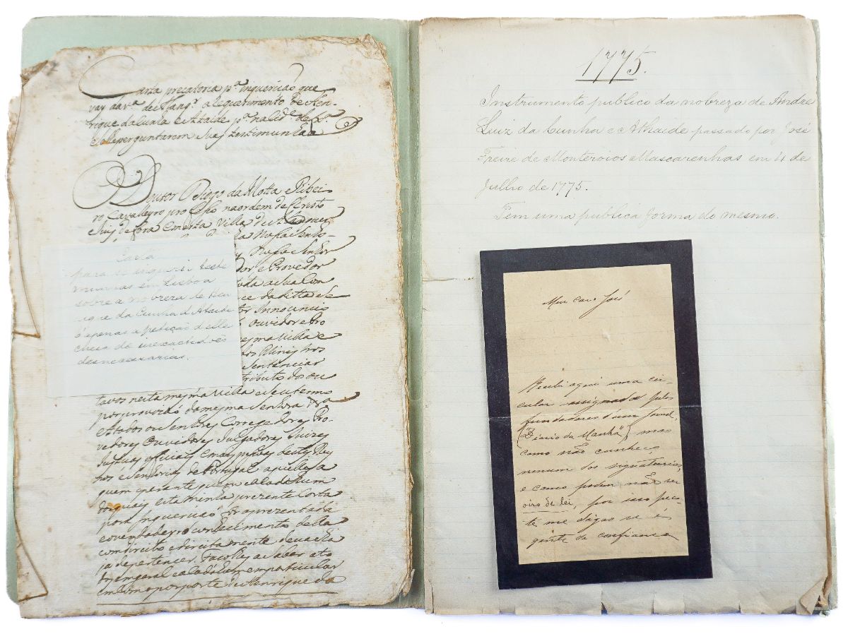 2 Manuscritos Genealógicos sobre a família Cunha e Ataíde, de Alenquer