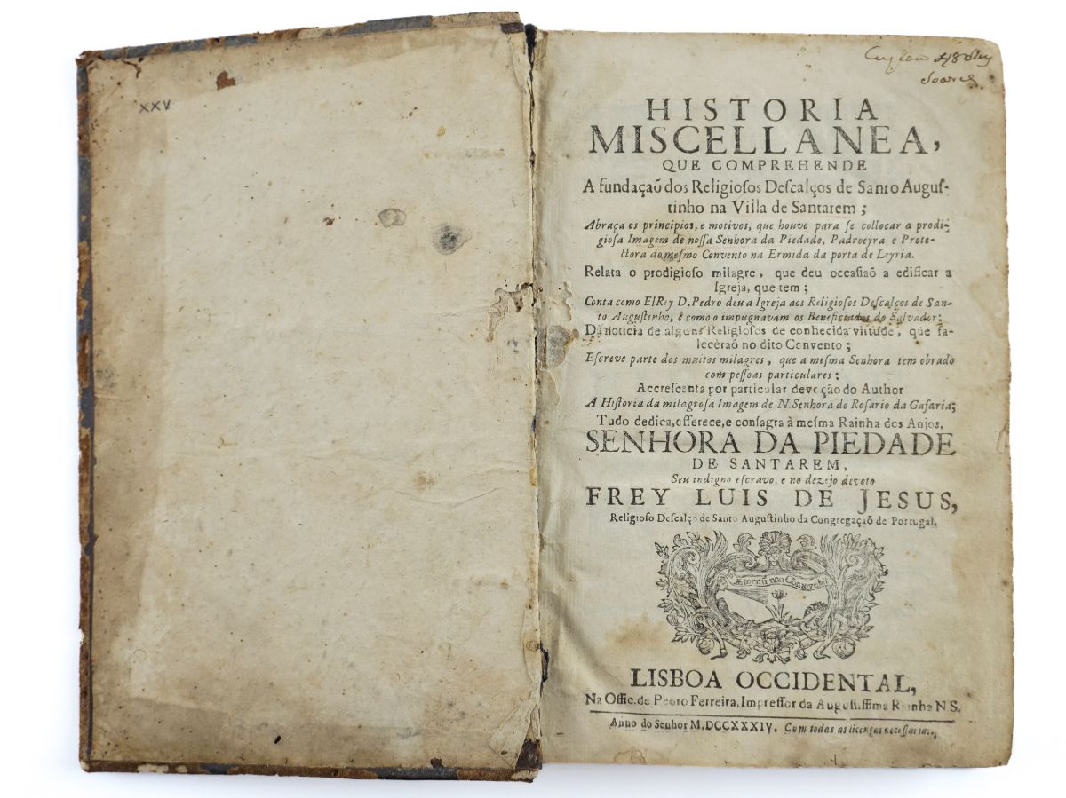 Fundação dos Religiosos Descalços de Santo Augustinho na Villa de Santarem (1734)