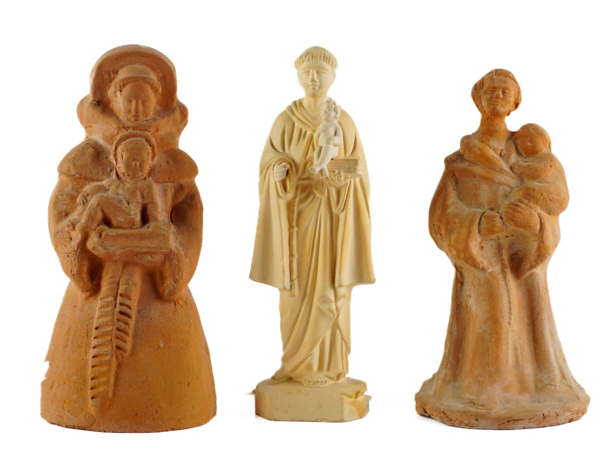 3 Esculturas de Santo António