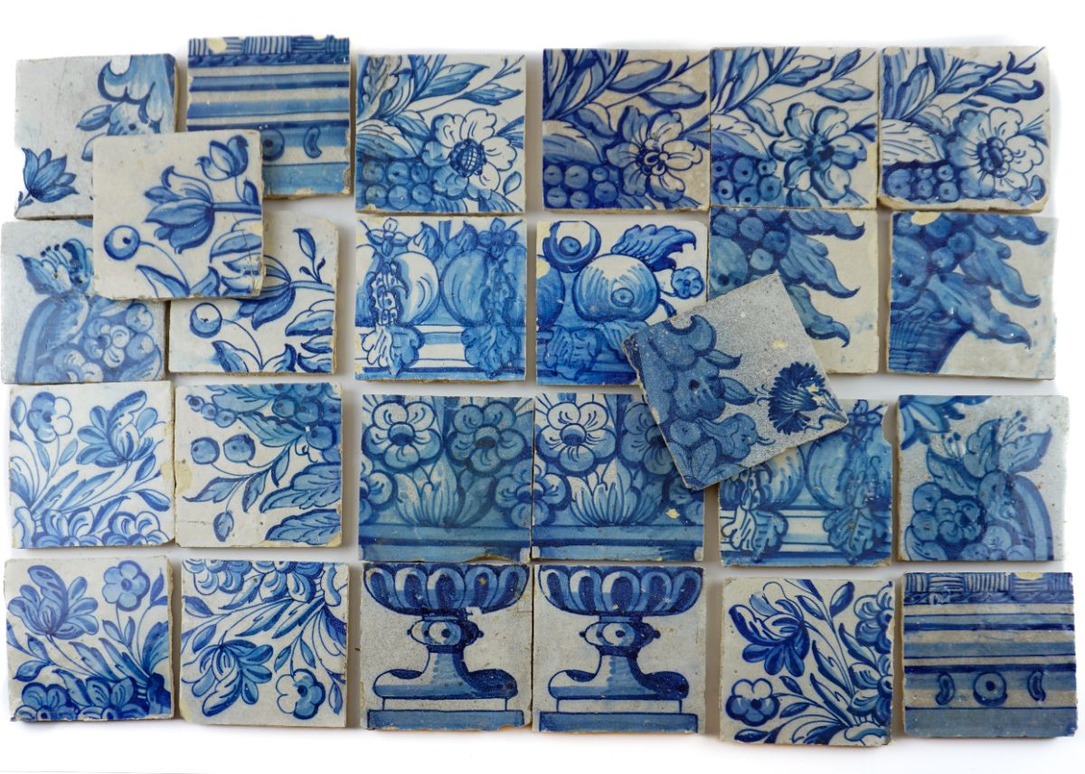 26 Azulejos