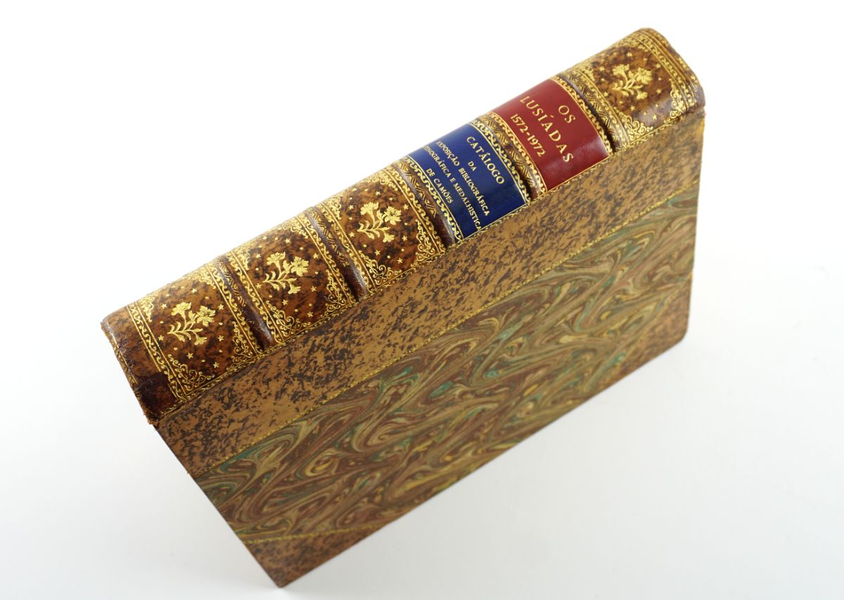 Os Lusíadas (1572-1972) – Catálogo da Exposição Bibliográfica, Iconográfica e Medalhística de Camões