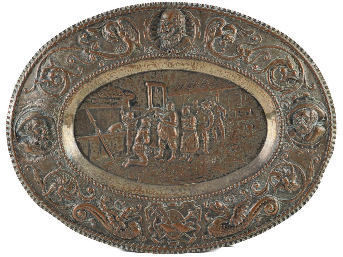 Grande salva decorativa